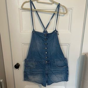 American Eagle Short Tie-up Overalls